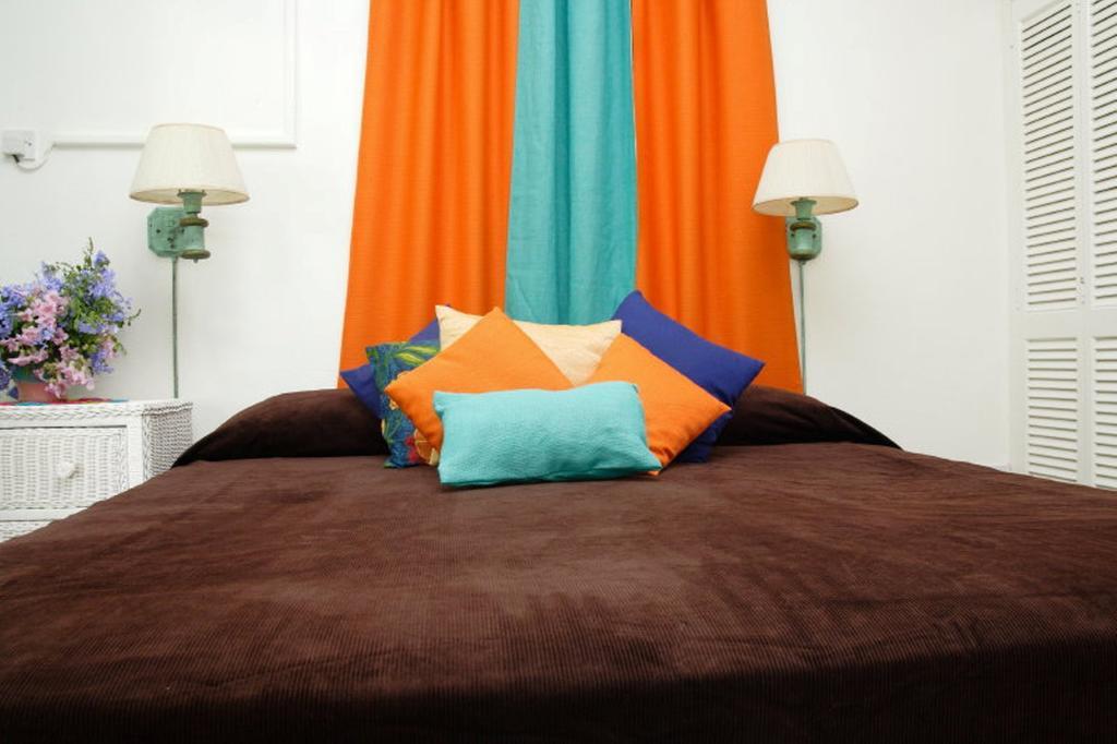 Castle Comfort Lodge Roseau Habitación foto